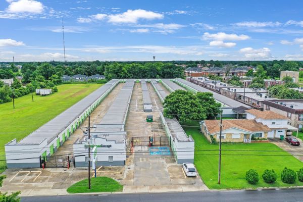 Extra Space Storage - 7863 - Gretna - Whitney Ave - 601 Whitney Avenue