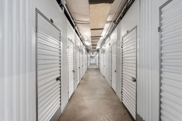 Extra Space Storage - 7864 - New Orleans - I-10 Service Rd - 6600 I-10 Service Road