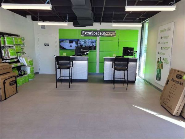 Extra Space Storage - 7886 - Orlando - Golden Isle Blvd - 15551 Golden Isle Boulevard