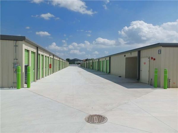Extra Space Storage - 7886 - Orlando - Golden Isle Blvd - 15551 Golden Isle Boulevard