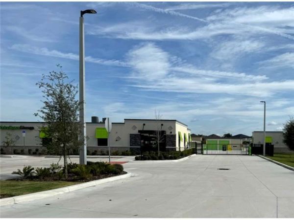 Extra Space Storage - 7886 - Orlando - Golden Isle Blvd - 15551 Golden Isle Boulevard