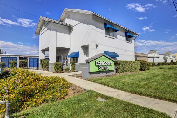 Extra Space Storage - 7897 - Salida - Pirrone Rd - 5524 Pirrone Road