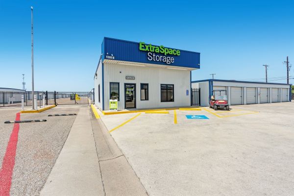 Extra Space Storage - 7910 - Killeen - 1300 W Stan Schlueter Loop - 1300 West Stan Schlueter Loop