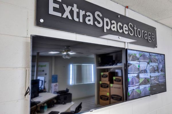 Extra Space Storage - 7973 - Winton - Winton Way - 6089 North Winton Way