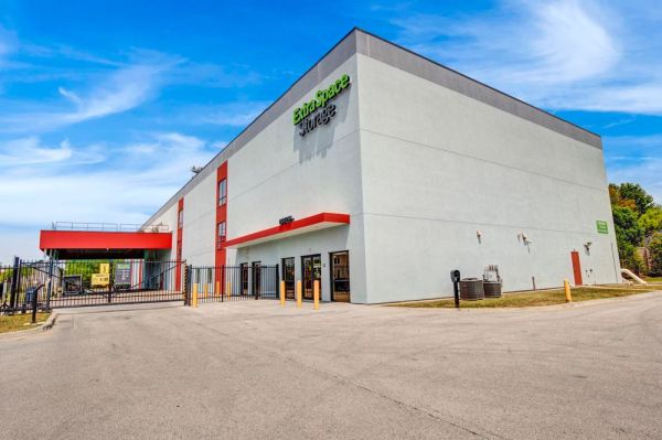 Extra Space Storage - 7984 - Tulsa - 8175 Mingo Rd - 8175 South Mingo Road