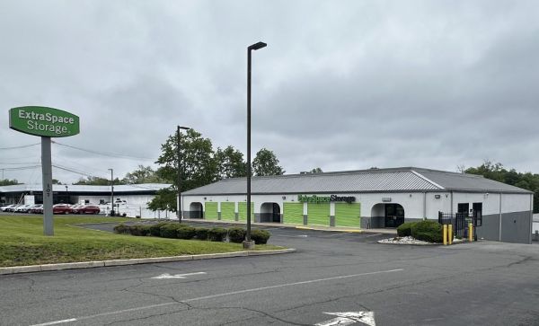 Extra Space Storage - 1044 - Green Brook - US Hwy 22 East - 107 U.S. 22