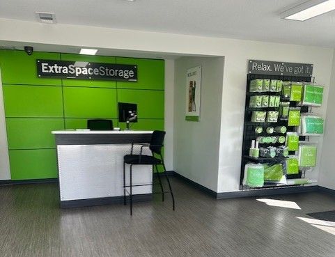 Extra Space Storage - 1174 - Tracy - 780 E 11th St - 780 East 11th Street