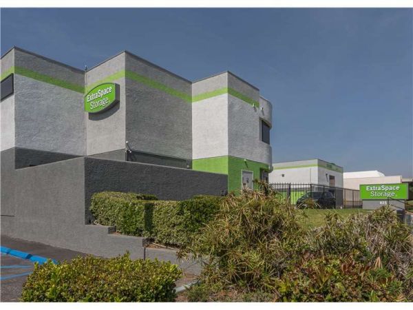 Extra Space Storage - 0396 - Glendora - E Arrow Hwy - 825 East Arrow Highway