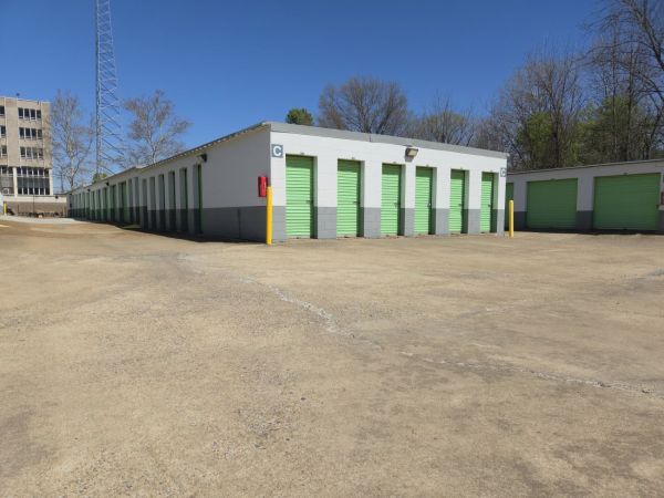 Extra Space Storage - 0951 - Memphis - Union Ave Ext - 2699 Union Avenue Extended
