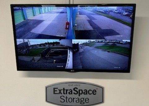 Extra Space Storage - 0981 - Philadelphia - Oxford Ave - 6204 Oxford Avenue