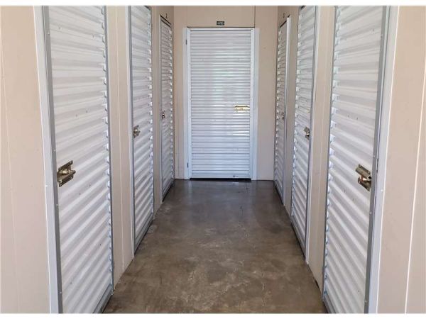 Extra Space Storage - 0133 - Memphis - Gateway Dr - 1235 Gateway Drive