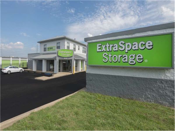Extra Space Storage - 0198 - Memphis - Mt Moriah Terrace - 2673 Mount Moriah Terrace