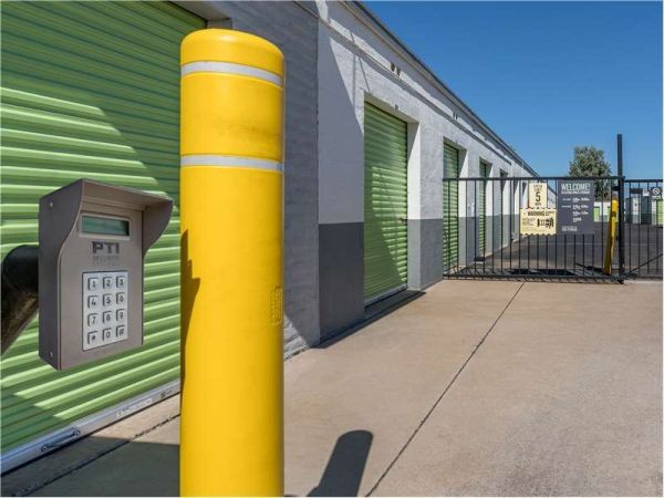 Extra Space Storage - 0226 - Tempe - West Southern Ave - 2222 West Southern Avenue