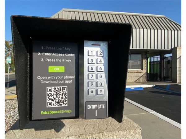 Extra Space Storage - 0235 - Redlands - Alabama - 321 Alabama Street