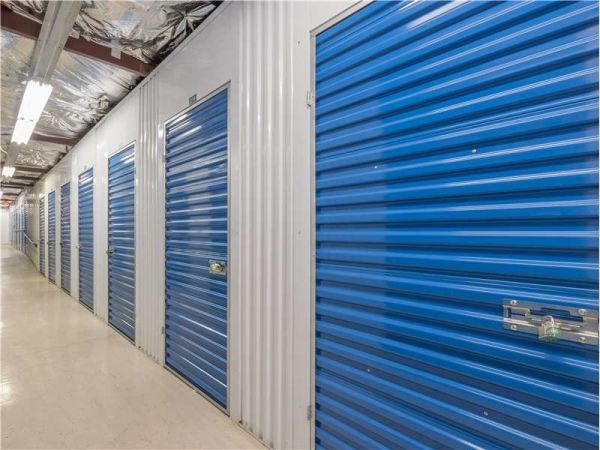 Extra Space Storage - 0259 - Malvern - E Lancaster Ave - 65 East Lancaster Avenue