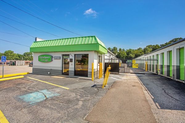 Extra Space Storage - 0374 - Memphis - Raleigh-LaGrange - 4994 Raleigh Lagrange Road
