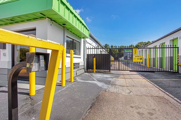 Extra Space Storage - 0374 - Memphis - Raleigh-LaGrange - 4994 Raleigh Lagrange Road