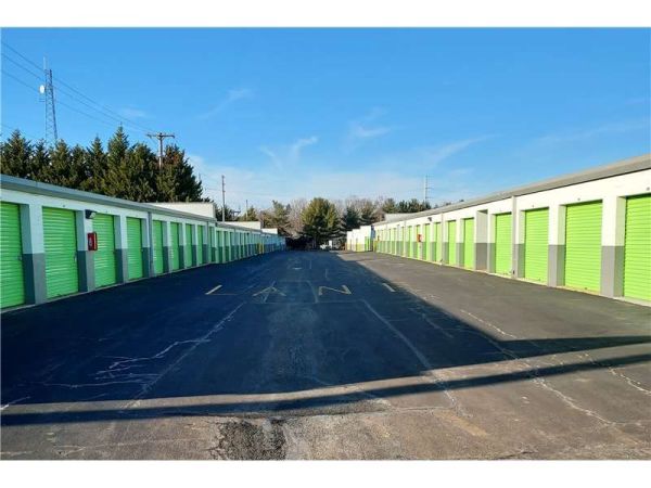 Extra Space Storage - 0773 - Newark - Ruthar Dr - 121 Ruthar Drive