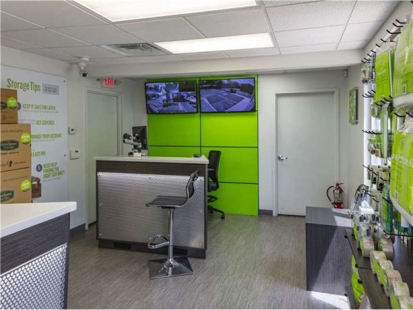 Extra Space Storage - 0784 - Pennsauken - S Crescent Blvd - 7480 South Crescent Boulevard