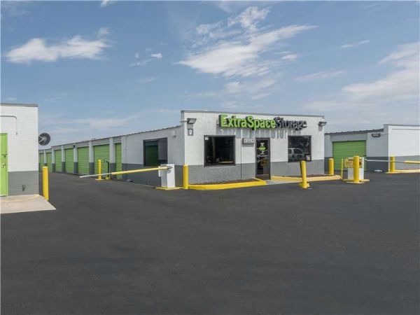 Extra Space Storage - 0817 - Albuquerque - Airport Dr NW - 141 Airport Drive Northwest