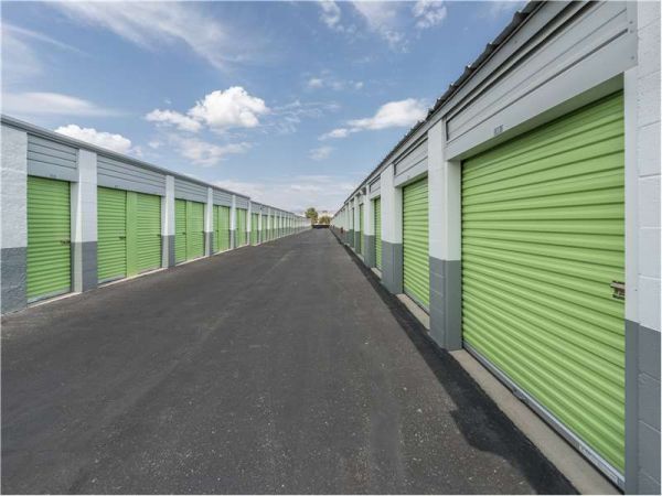 Extra Space Storage - 0817 - Albuquerque - Airport Dr NW - 141 Airport Drive Northwest