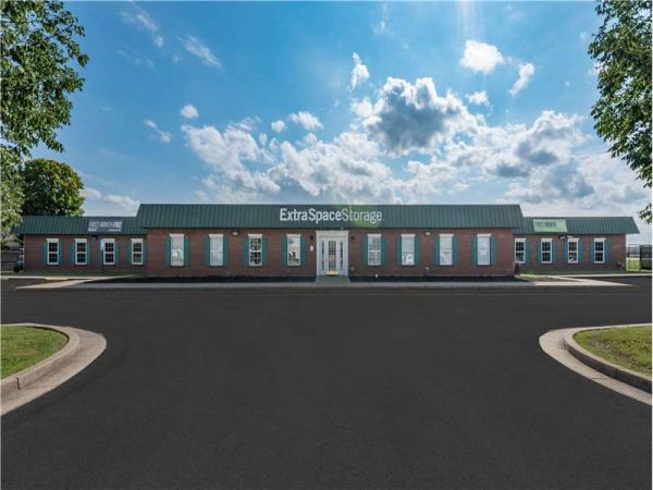 Extra Space Storage - 8205 - Owensboro - OBryan Blvd - 2440 Obryan Boulevard