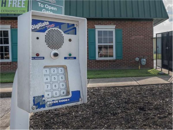 Extra Space Storage - 8205 - Owensboro - OBryan Blvd - 2440 Obryan Boulevard