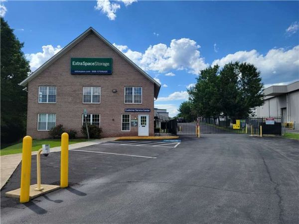 Extra Space Storage - 8206 - Frederick - 76 Wormans Mill Ct - 76 Wormans Mill Court