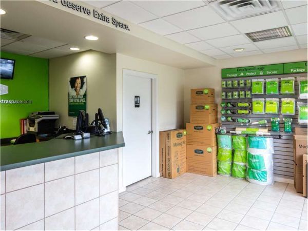 Extra Space Storage - 8225 - Harrisburg - Linglestown Rd - 5630 Linglestown Road