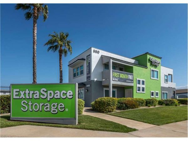Extra Space Storage - 1481 - Lake Elsinore - Central Ave - 550 Central Avenue