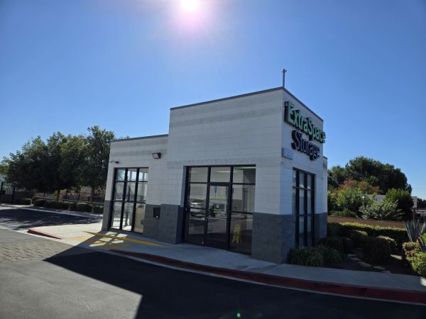 Extra Space Storage - 8336 - Rialto - S Riverside Ave - 313 South Riverside Avenue