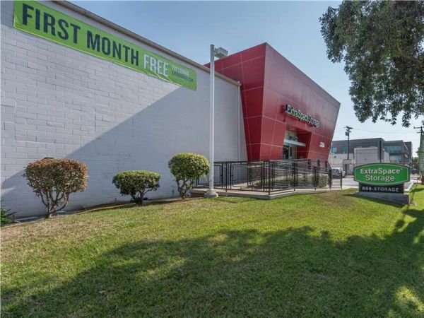 Extra Space Storage - 8524 - Santa Monica - Olympic Blvd - 3250 Olympic Boulevard