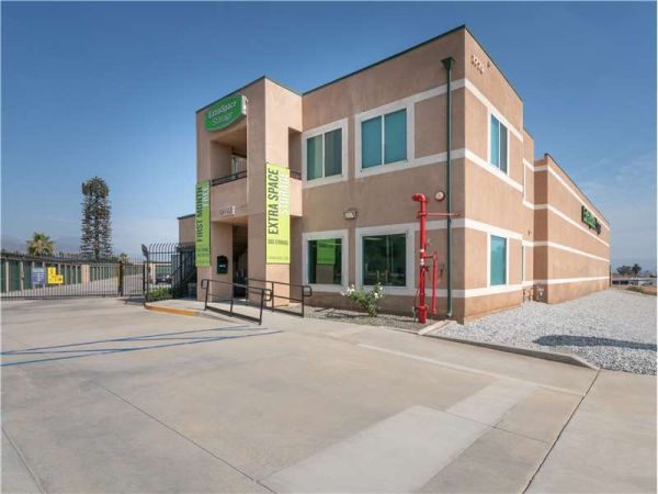 Extra Space Storage - 8529 - Highland - Palm Ave - 1775 Palm Avenue