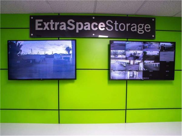 Extra Space Storage - 8556 - Houston - Tilfer Street - 3101 Tilfer Street