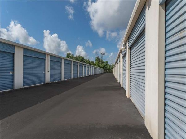 Extra Space Storage - 8602 - Houston - Golfway St - Annex - 7134 Golfway Street