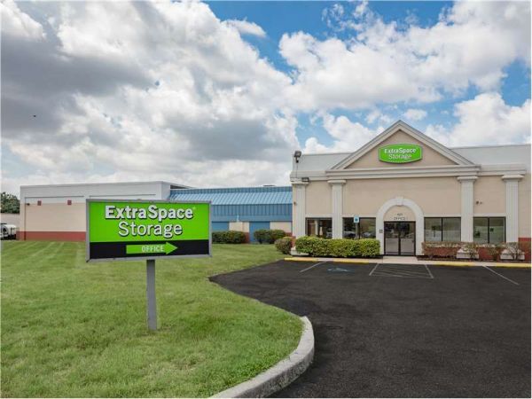 Extra Space Storage - 8605 - Baltimore - Shannon Drive - 4211 Shannon Drive