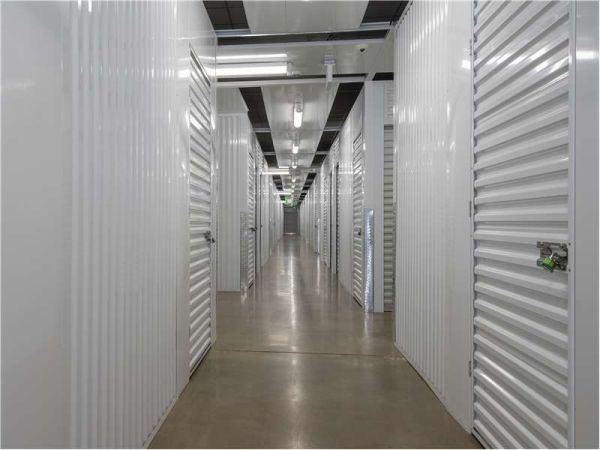 Extra Space Storage - 8655 - Farmington - 1075 West - 1318 North 1075 West