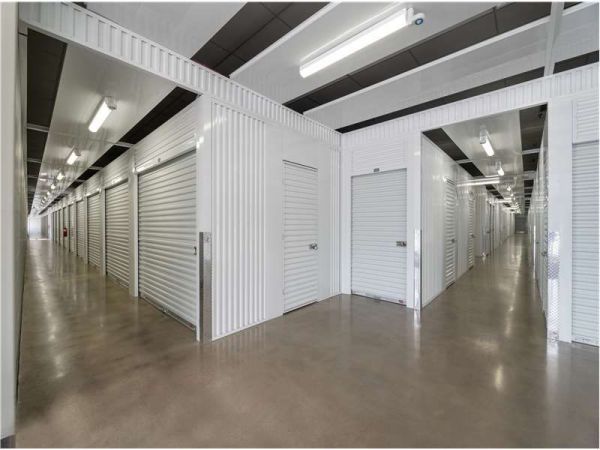 Extra Space Storage - 8655 - Farmington - 1075 West - 1318 North 1075 West