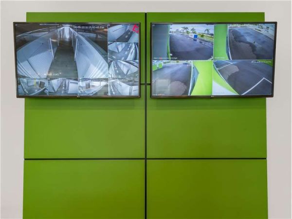 Extra Space Storage - 1866 - Venice - Tamiami Trail - 1510 South Tamiami Trail