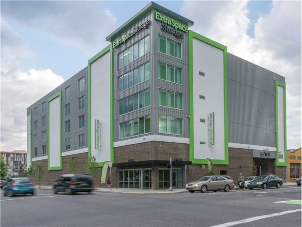 Extra Space Storage - 8743 - Portland - Belmont St - 710 Southeast Belmont Street