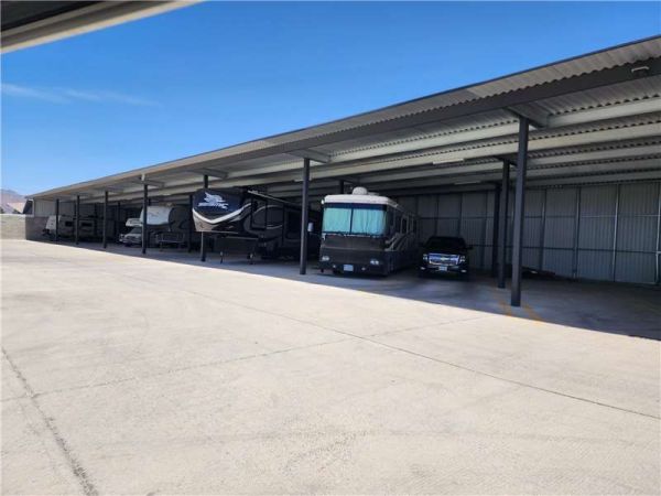 Extra Space Storage - 8908 - El Paso - 10201 Dyer St - 10201 Dyer Street