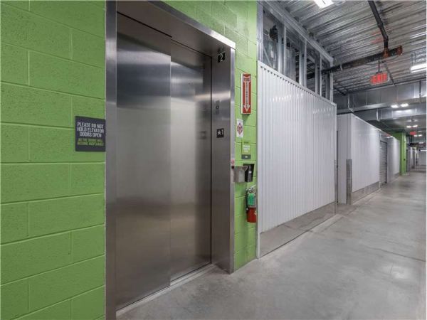 Extra Space Storage - 8945 - Chalfont - 505 W Butler Ave - 505 West Butler Avenue