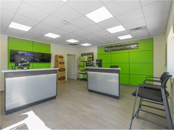 Extra Space Storage - 7039 - Oklahoma City - Reno Ave - 839 East Reno Avenue