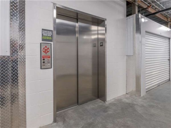 Extra Space Storage - 7131 - Millburn - Bleeker St - 30 Bleeker Street