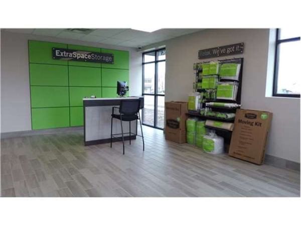 Extra Space Storage - 7177 - Centerville - 1205 West - 1205 West 200 North