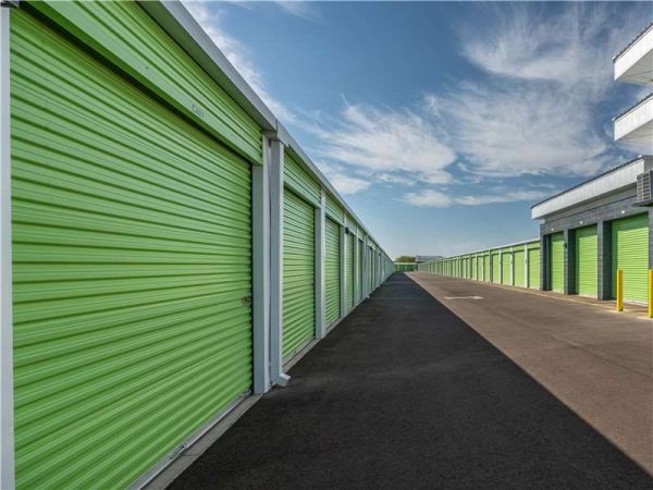 Extra Space Storage - 7232 - Gold Canyon - US Hwy 60 - 7387 U.S. 60