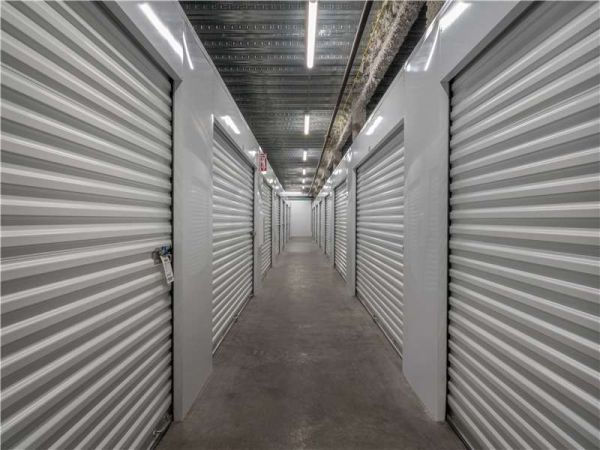 Extra Space Storage - 7102 - Coconut Creek - Hillsboro - 4191 West Hillsboro Boulevard