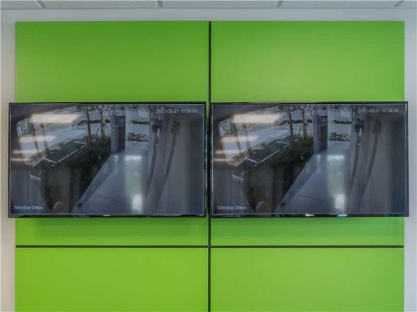 Extra Space Storage - 7102 - Coconut Creek - Hillsboro - 4191 West Hillsboro Boulevard