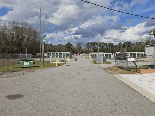 Extra Space Storage - 7231 - Columbia - Rabon Rd - 270 Rabon Road