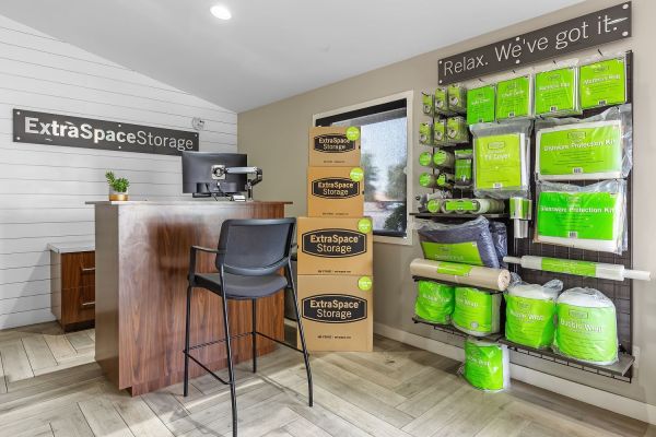 Extra Space Storage - 7150 - Mesa - 4550 E Southern Ave - 4550 East Southern Avenue